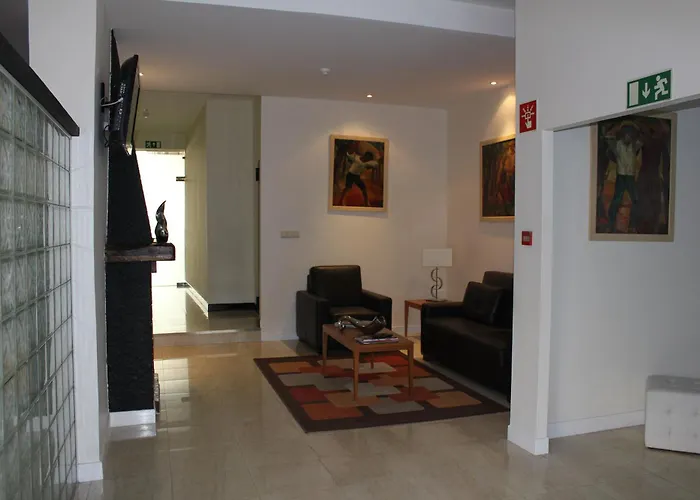 호텔 포르티나리 2*