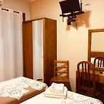 Otel Portinari 2*